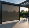 Store vertical de pergola en Essonne : protéger du soleil rasant